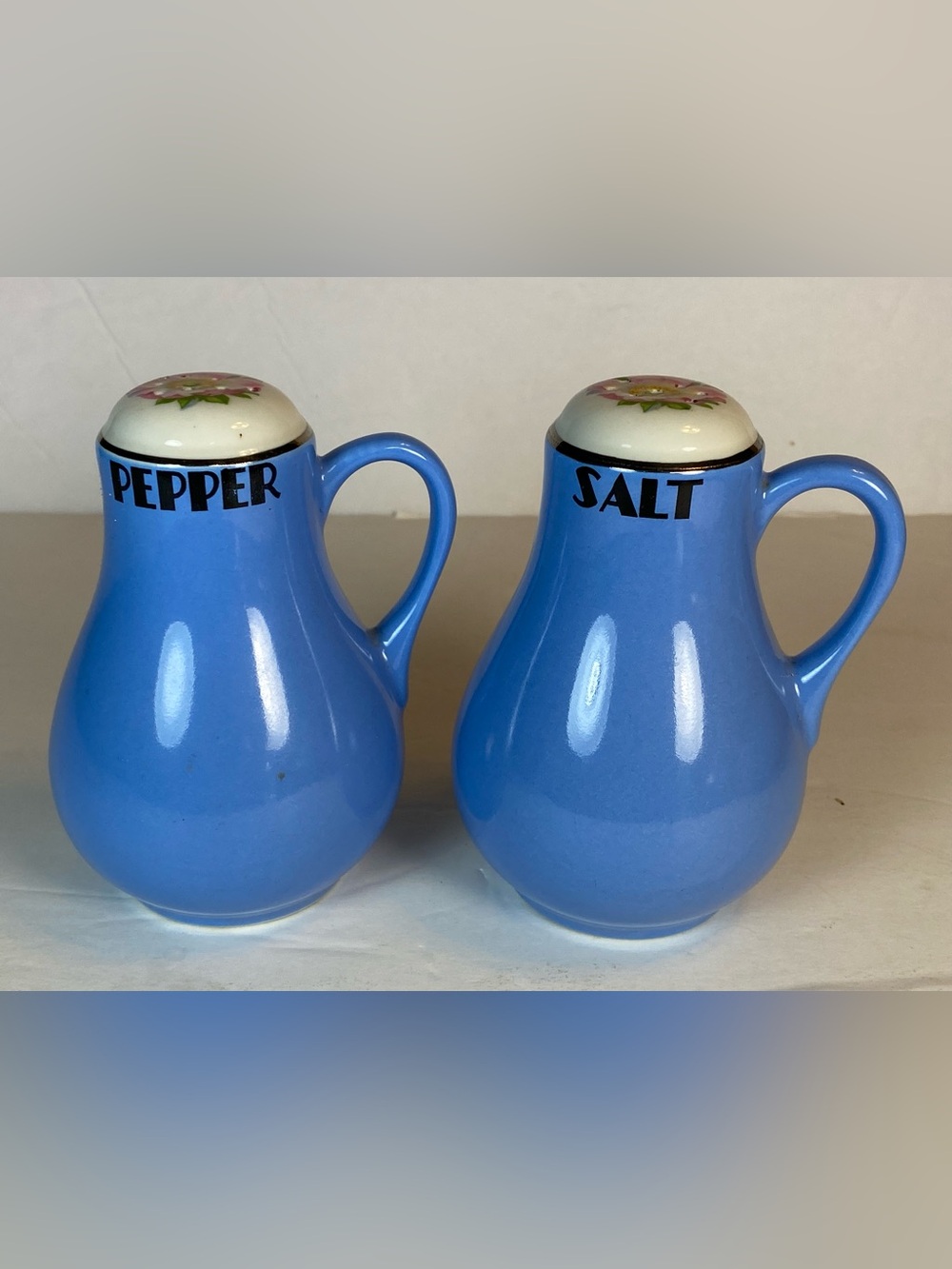 Vintage Hall China Royal Rose S&P Salt Pepper Shaker Set